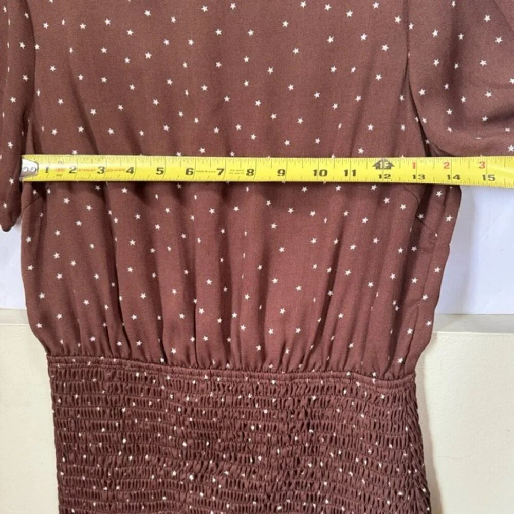 Le Lis Star Print Smocked Dress Lightweight Crew Fitted Stretch Ruffle Hem Top S - Picture 14 of 16